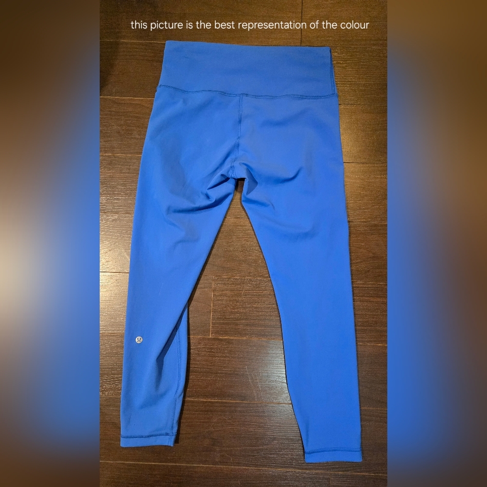 Lululemon Athletica Blue Leggings with Stretchy Performance Fabric
